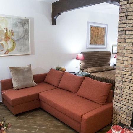 Campo De' Fiori Apartment Рим Экстерьер фото